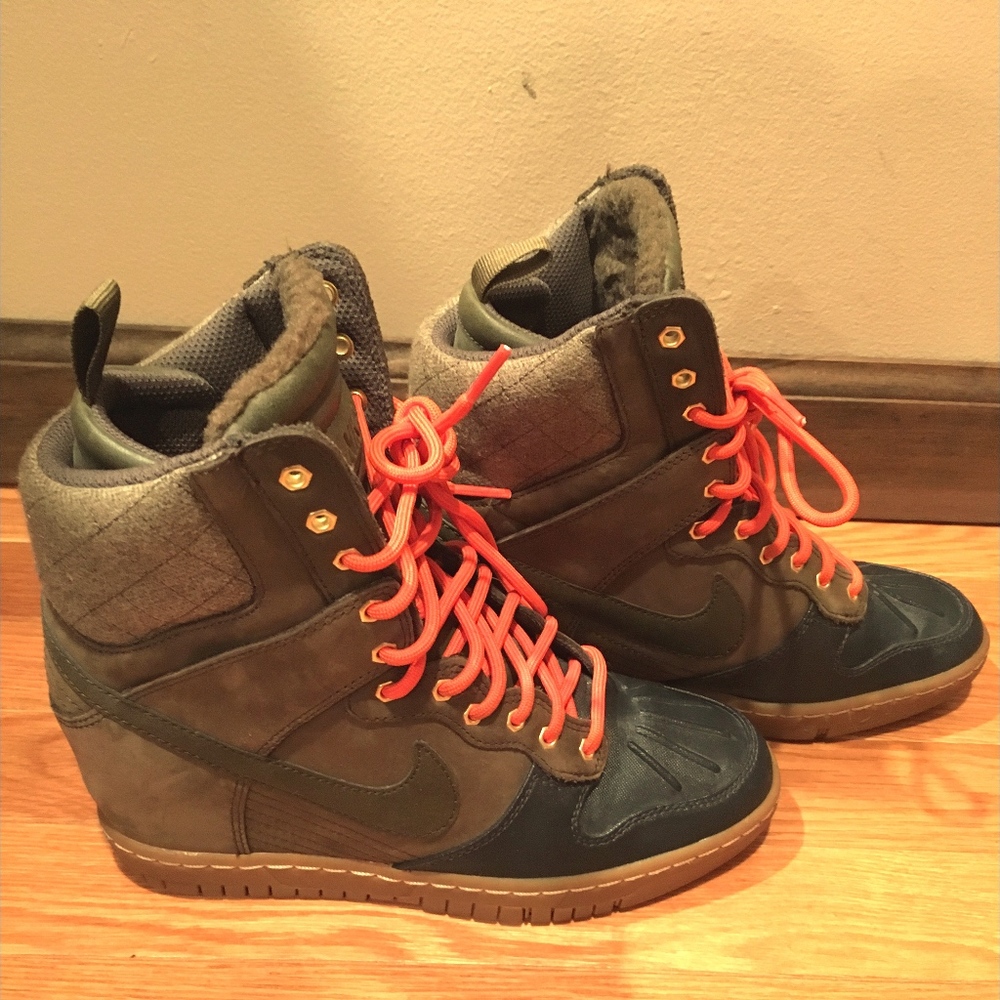 Nike  Coldweather Sneaker Wedges